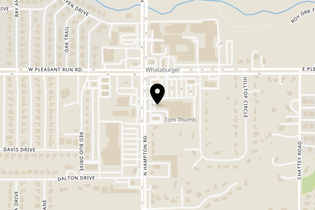 Map showing the location of Louisiana Famous Fried Chicken DeSoto on 204 E Pleasant Run Rd #100 in DeSoto